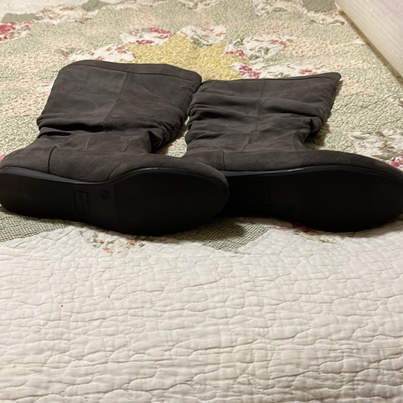 Suede boots-WIDE CALF - Picture 2 of 6